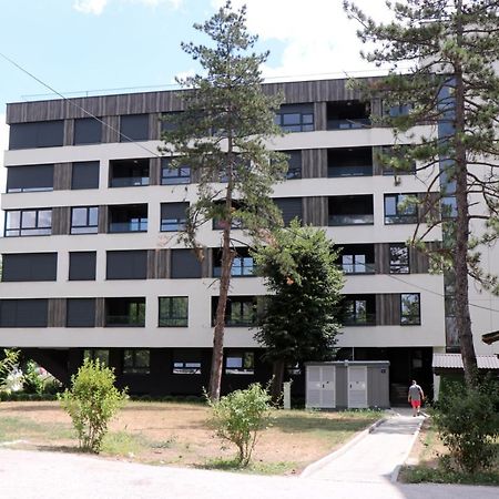 Apartman Kami Tuzla Exterior photo