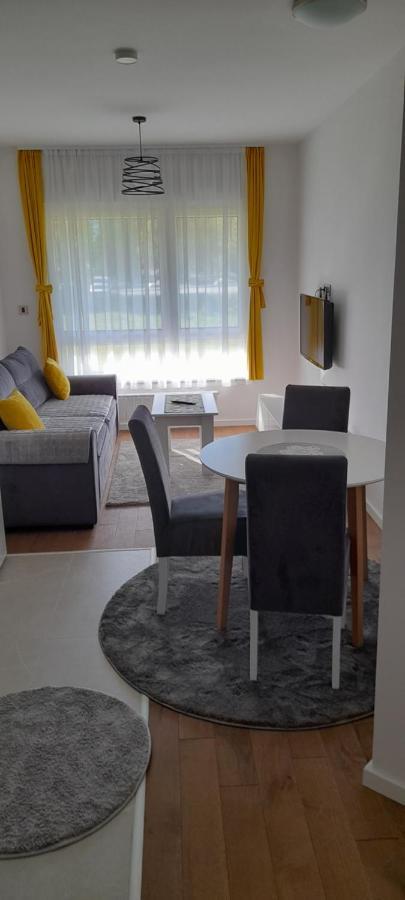 Apartman Kami Tuzla Exterior photo